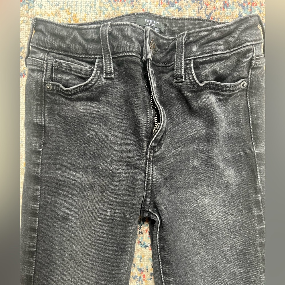 Girls Forever 21 Flared Jeans - Picture 5 of 8